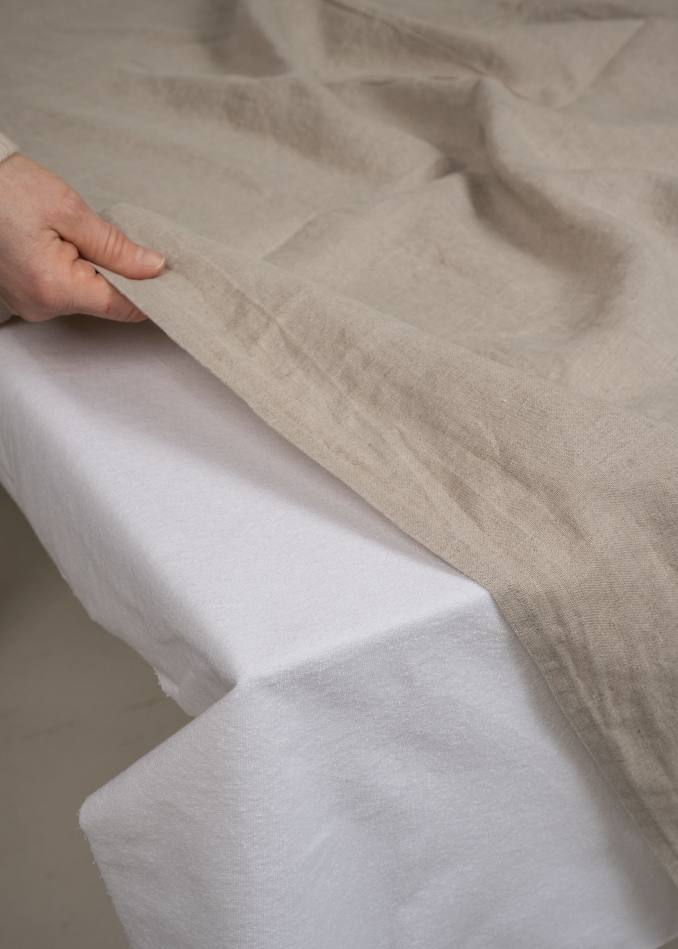 Tischschutz Weiß - 140x300 cm Weiß - 1